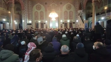 Reşadiye Camii’nde yeni yılın ilk sabah namazı buluşması
