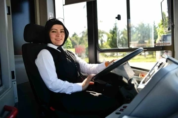 Samsun’un Nazime kaptanı, otobüs şoförü olarak çalışıyor
