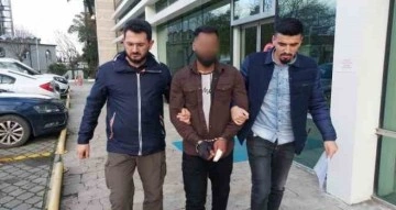 Samsun’da 2 kişiyi bıçak ve taşla hastanelik eden şahıs tutuklandı