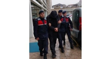 Samsun’da arasında suikast silahının da bulunduğu çok sayıda silahla yakalanan şahıs tutuklandı