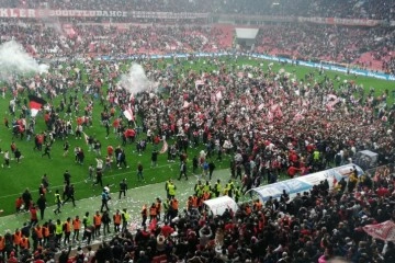 Samsunspor, Süper Lig’e lider yükselmeyi garantiledi
