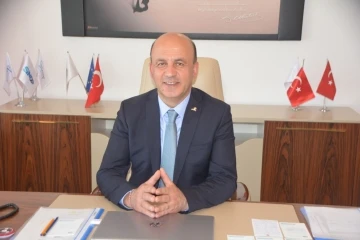 Sinop Belediye Başkanı Gürbüz: “Çiçek gönderme yerine sokak hayvanları için mama, bebekler için bez ve mama gönderin”
