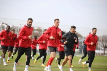 Sivasspor, 3 puan parolasıyla Karagümrük maçına hazırlanıyor