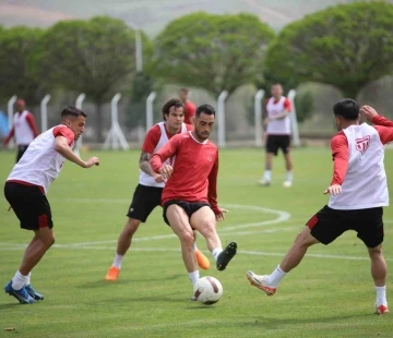 Sivasspor’da, Konyaspor maçının hazırlıkları sürüyor
