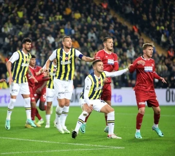 Sivasspor - Fenerbahçe maçlarında 120 gol atıldı
