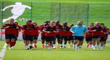 Sivasspor yeni sezona Erzurum’da hazırlanıyor