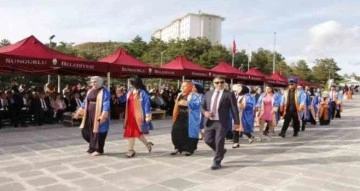 Sungurlu MYO’da mezuniyet töreni