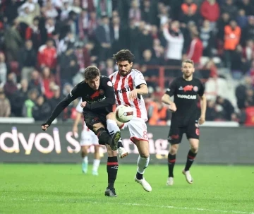 Trendyol Süper Lig: Samsunspor: 1 - Fatih Karagümrük: 0 (Maç sonucu)
