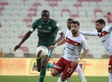 Trendyol Süper Lig: Sivasspor: 1 - Konyaspor: 0 (Maç sonucu)
