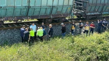 Trenin çarptığı 89 yaşındaki kadın hayatını kaybetti
