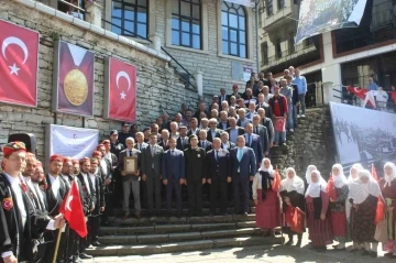 Türkiye’nin tek İstiklal madalyalı ilçesinde 100. yıl coşkusu
