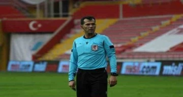 Ümraniyespor - Sivasspor maçını Burak Şeker yönetecek