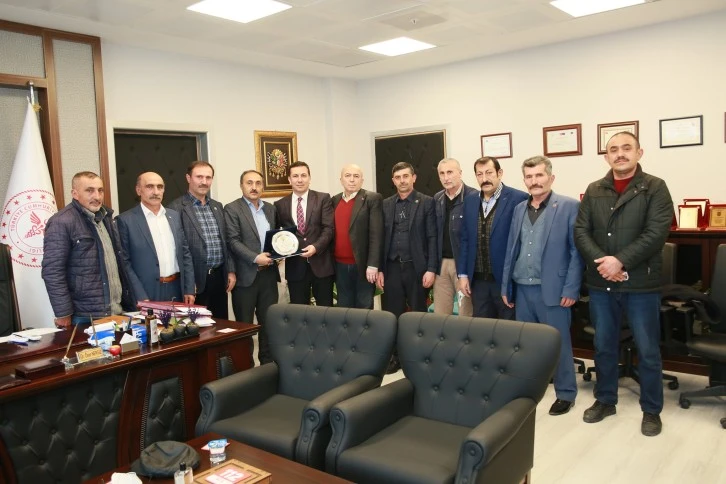 Dostlar Meclisi üyeleri Tokat İl Sağlık Müdürü Dr. Öner Nergiz’i