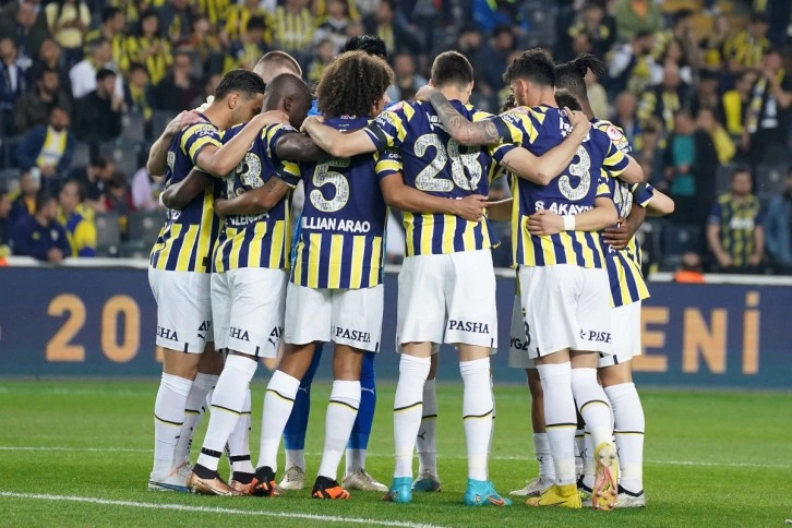 Ziraat Türkiye Kupası Yarı Finali'nde Sivasspor'u eleyen Fenerbahçe, 18. kez