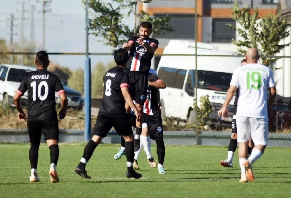 Bölgesel amatör lig'de mücadele veren develigücü ile yahyalıspor haftayı mağlubiyetle