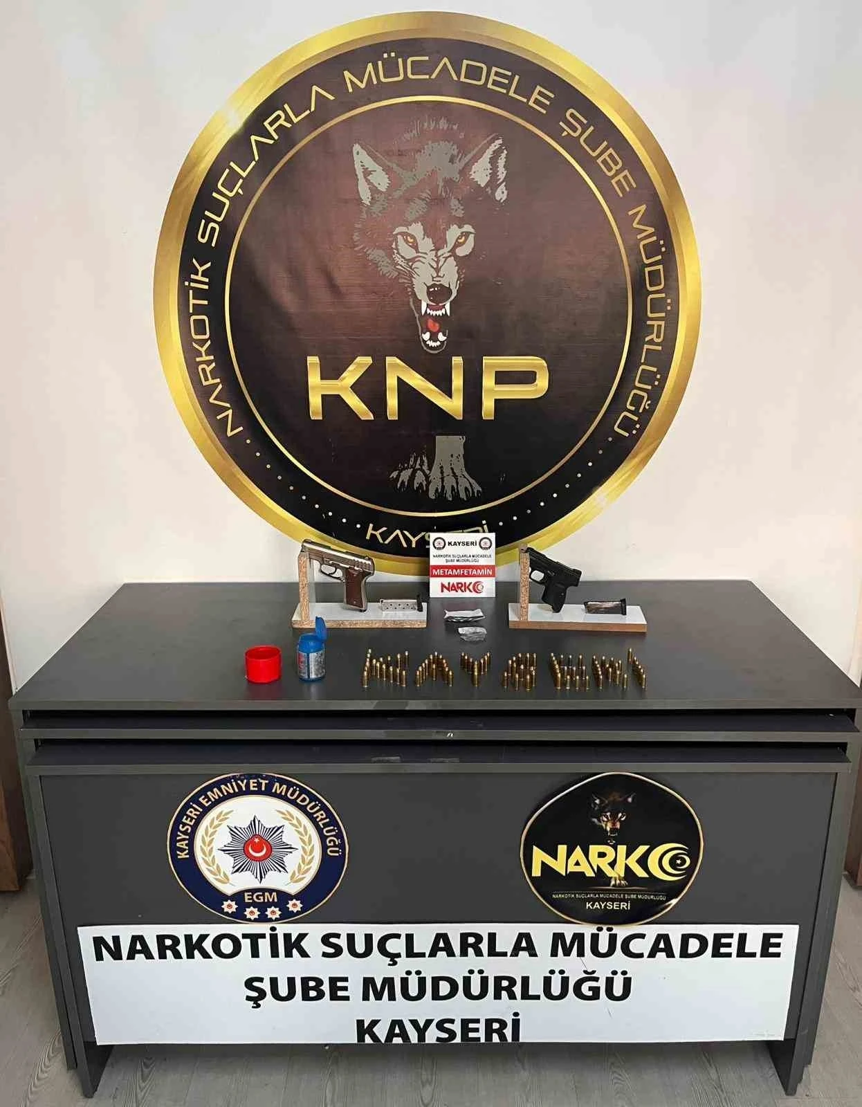 Kayseri il emniyet müdürlüğü narkotik suçlarla mücadele şube müdürlüğü ekiplerince