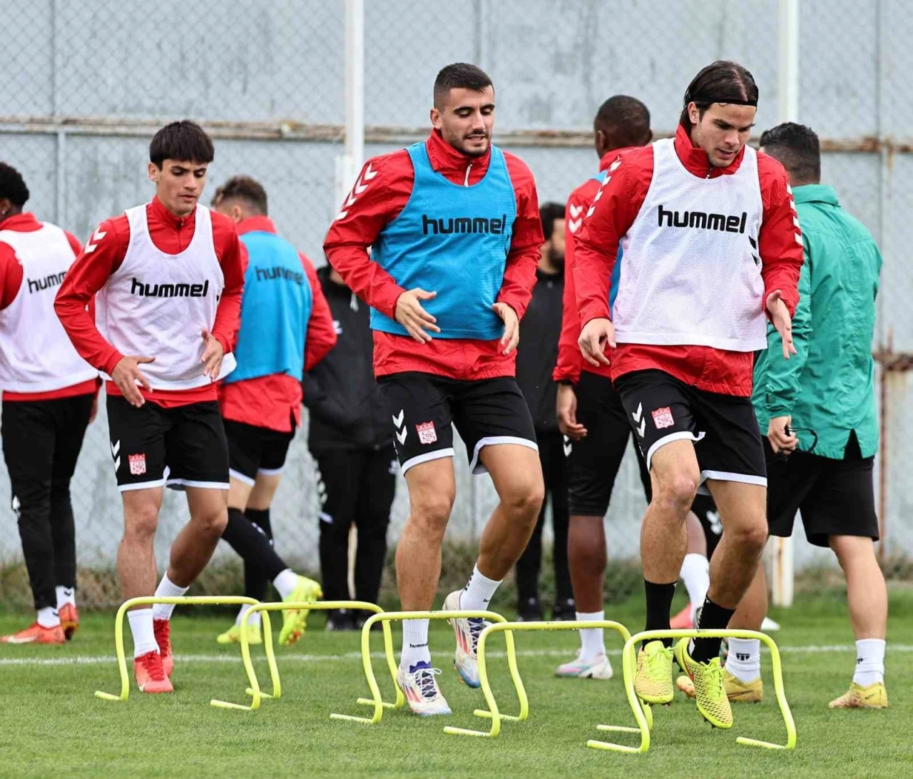 Trendyol süper lig 2024-25 sezonu'nun 9. Hafta maçında sahasında hatayspor