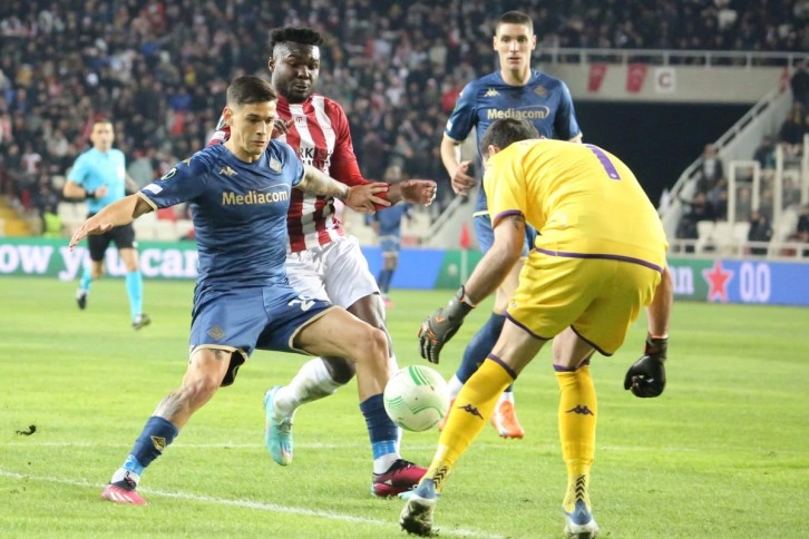 UEFA Avrupa Konferans Ligi Son 16 Turu rövanş müsabakasında Sivasspor,