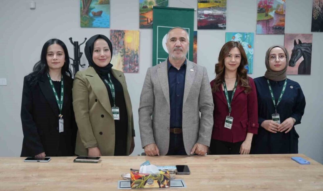 Niğde Yeşilay Danışmanlık Merkezi (YEDAM), vatandaşlara bağımlılıkla mücadelede ücretsiz destek