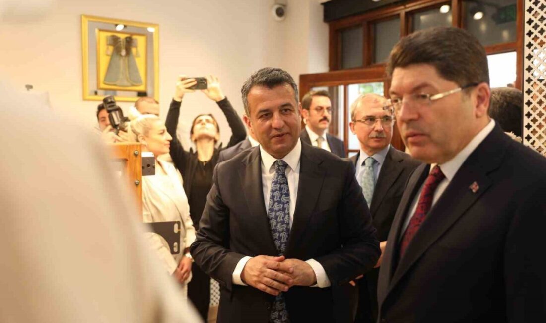 Açılış ve temel atma törenleri için Samsun’a gelen Adalet Bakanı
