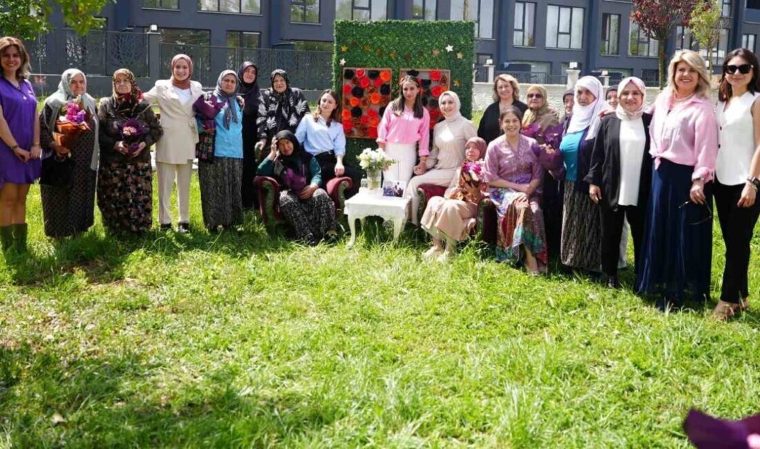 Düzce Belediyesi, Ertan Uçar Alzheimer Hastaları Gündüz Bakım Merkezi’nde Anneler