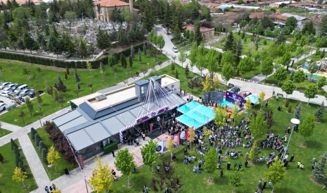 Çorum Belediye Başkanı Aşgın’ın seçim vaatleri arasında yer alan Kadınlar