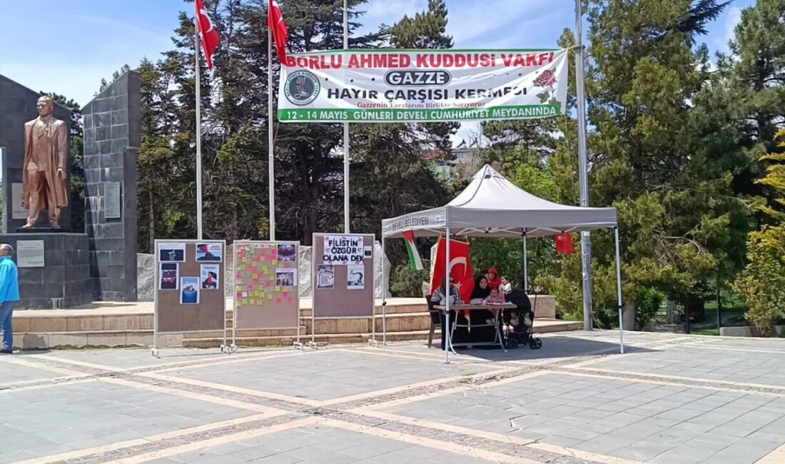 Develi’de Gazze için hayır panayırı düzenlendi Kayseri’nin Develi ilçesinde Gazze için hayır panayırı düzenlendi. İlçe meydanında