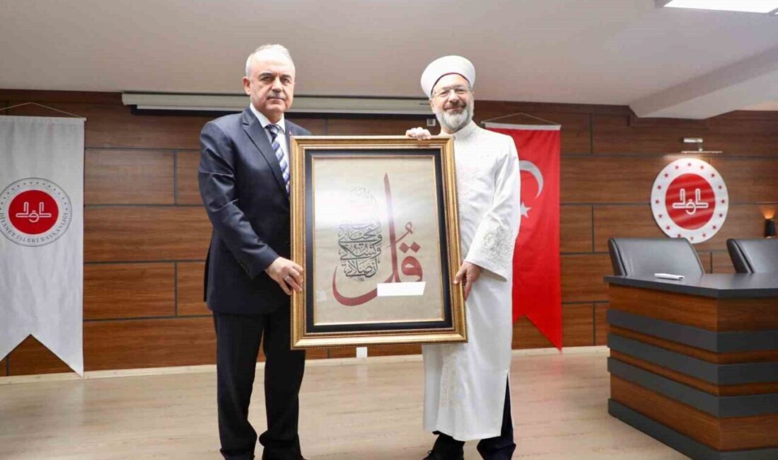 Diyanet İşleri Başkanı Prof. Dr. Ali Erbaş, din görevlilerine seslenerek,