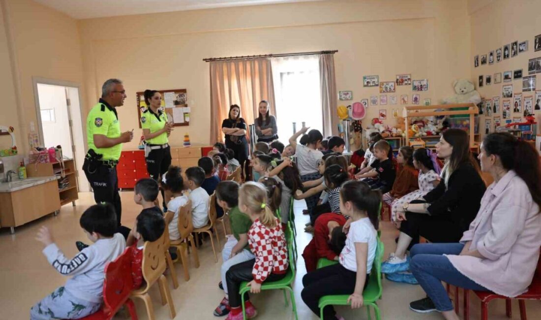 Eskişehir Büyükşehir Belediyesi Es Çocuk Evi’nde eğitim gören miniklere, Trafik