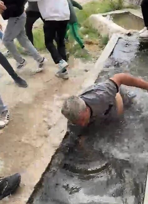Bolu’nun Göynük ilçesinde Hıdırellez Bayramı’na katılmayan bir kişi, bayram geleneği