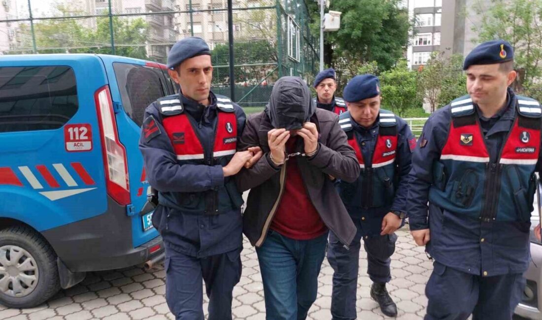 Samsun’da bir kişi, internetten izlediği videolardan esinlenerek 5. kattaki evini