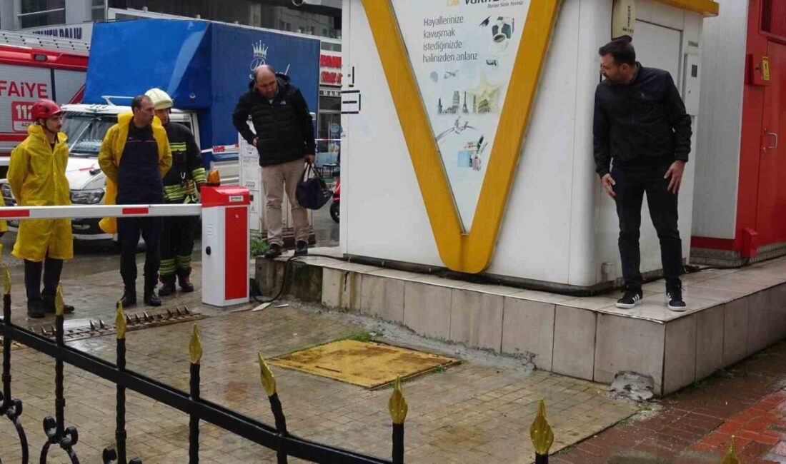 Samsun’un İlkadım ilçesinde eski adliye binasının yanındaki otomatik para çekme