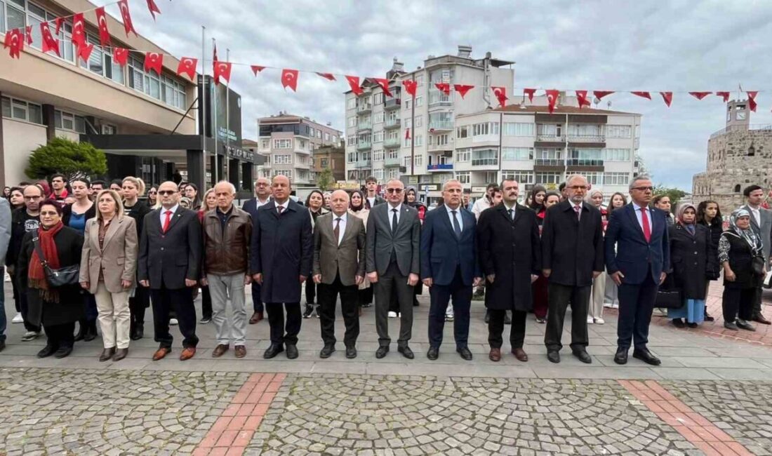 Sinop’ta 10-16 Mayıs Engelliler Haftası dolayısıyla çelenk töreni düzenlendi. Aile