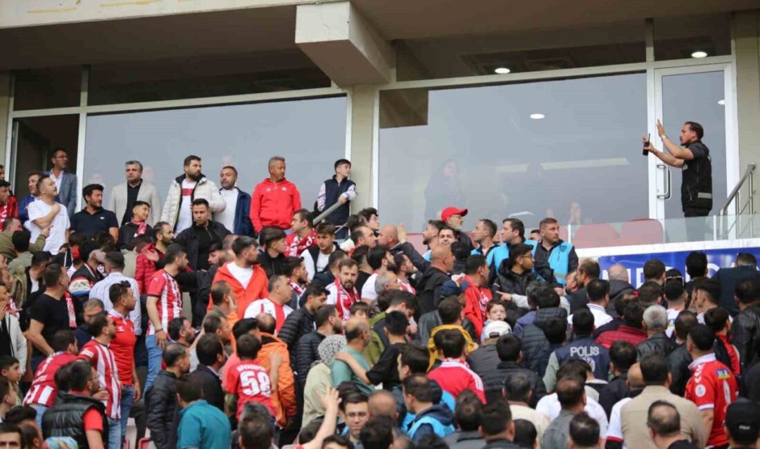 Sivassporlu taraftarlar, Trendyol Süper Lig’de evinde oynadıkları Bodrum FK ile