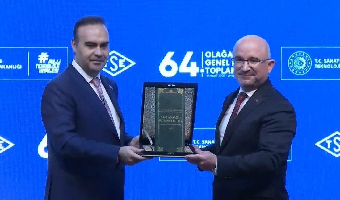 Türk Standartları Enstitüsü’nün (TSE) 64. Olağan Genel Kurul Toplantısı’nda konuşan