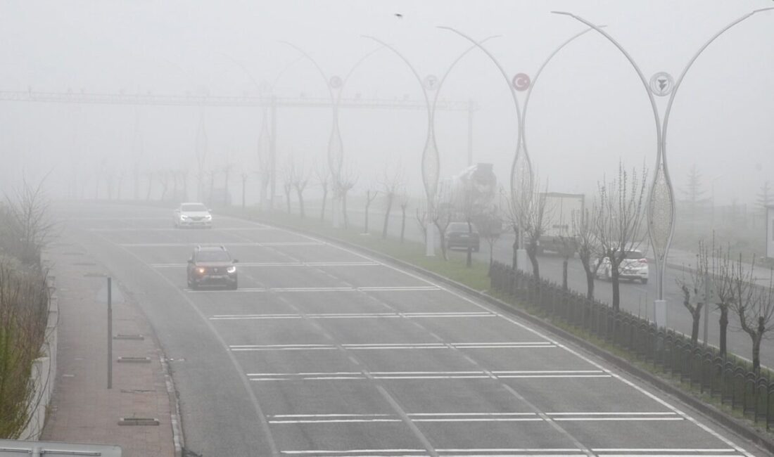 Hava sıcaklığının 8 dereceye kadar düştüğü Yozgat’ta, sabah saatlerinde sis